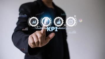 kpi indicador clave de rendimiento concepto de tecnología de internet empresarial. foto