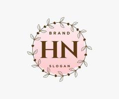 logotipo femenino inicial hn. utilizable para logotipos de naturaleza, salón, spa, cosmética y belleza. elemento de plantilla de diseño de logotipo de vector plano.