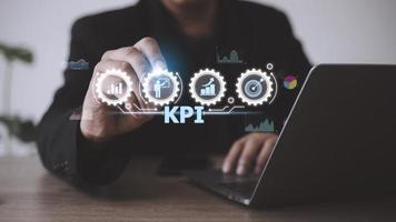 kpi indicador clave de rendimiento concepto de tecnología de internet empresarial. foto