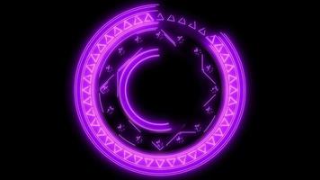 magischer violetter Kreis mächtige Energie mehrschichtiges lila Lichtelement video
