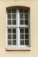 ventana tradicional de París foto