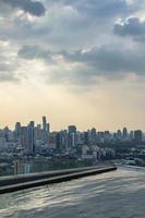 vista de la ciudad moderna de bangkok, tailandia foto