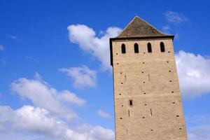 torre ponts couverts en estrasburgo, donde es un famoso monumento de francia. foto