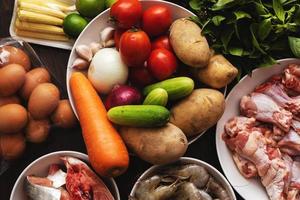 alimentos saludables para cocinar y una dieta adecuada foto