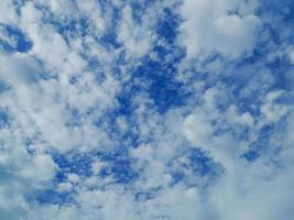 white cloud and blue sky background photo