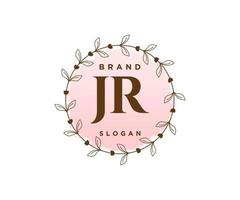 logotipo femenino jr inicial. utilizable para logotipos de naturaleza, salón, spa, cosmética y belleza. elemento de plantilla de diseño de logotipo de vector plano.