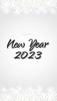 banner negro feliz año nuevo 2023 plata brillante. anillo brillante de metal con gráfico de brillo de polvo sobre fondo blanco. hermosa plantilla de diseño gráfico de números. lujoso calendario degradado vector