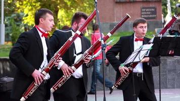 orkester presentation, stor band av professionell musiker video