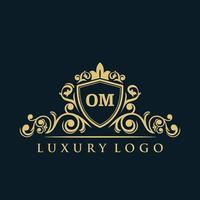 logotipo de la letra om con escudo dorado de lujo. plantilla de vector de logotipo de elegancia.