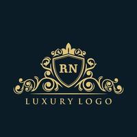 logotipo de la letra rn con escudo dorado de lujo. plantilla de vector de logotipo de elegancia.