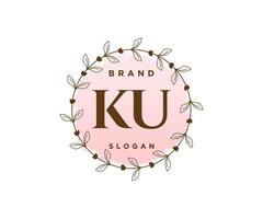 logotipo femenino ku inicial. utilizable para logotipos de naturaleza, salón, spa, cosmética y belleza. elemento de plantilla de diseño de logotipo de vector plano.