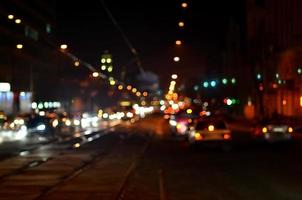 paisaje borroso de la ciudad de noche foto