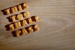 esto también pasará. letras comestibles foto