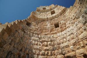 puerta helenística en la antigua ciudad de perge en antalya, turkiye foto