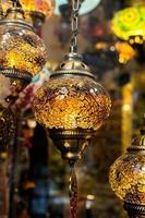 lámparas otomanas de mosaico del gran bazar foto