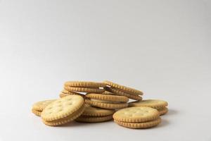 galletas en el fondo blanco foto