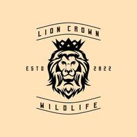 vector de cabeza de rey león con plantilla de logotipo de estilo vintage de corona