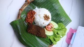 tripe food on banana leaf with classic and traditional theme photo