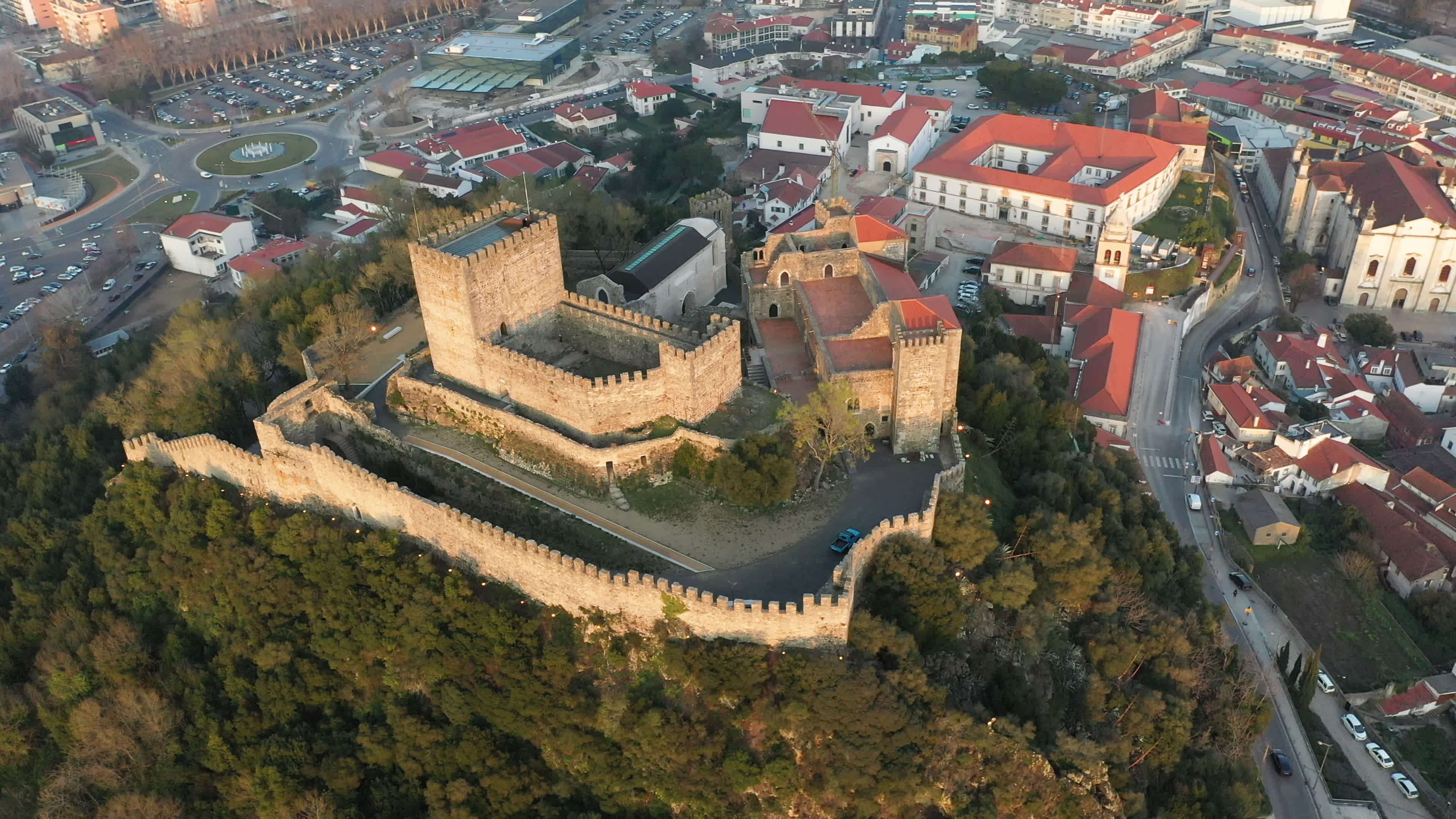 Impressive View Of The Iconic Leiria Castle In Portugal aerial shot