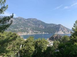 vista a la bahía turunc en marmaris. Turquía. fondo de vacaciones y verano. foto