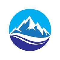 imagenes de logo de montaña vector