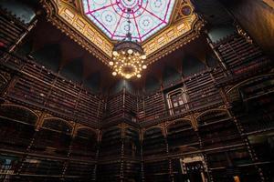 río de janeiro, rj, brasil, 2022 - real gabinete portugués de lectura, biblioteca pública inaugurada en 1887 en el distrito centro. es la mayor colección de literatura portuguesa fuera de portugal foto