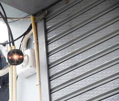 instalar cámaras ip cctv o sistemas de vigilancia de tecnología avanzada. sistema de circuito cerrado de televisión foto