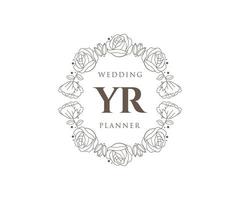 colección de logotipos de monograma de boda con letras iniciales de año, plantillas florales y minimalistas modernas dibujadas a mano para tarjetas de invitación, guardar la fecha, identidad elegante para restaurante, boutique, café en vector