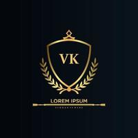 letra vk inicial con plantilla real.elegante con vector de logotipo de corona, ilustración de vector de logotipo de letras creativas.