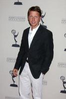 bradley bell llegando a la recepción diurna de los nominados a los emmy en la academia de televisión en north hollywood, ca el 27 de agosto de 2009 foto