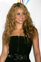 shakira en la sala de prensa de los premios alma en pasadena, ca el 17 de agosto de 2008 foto