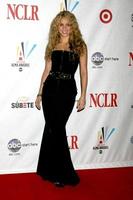 shakira en la sala de prensa de los premios alma en pasadena, ca el 17 de agosto de 2008 foto