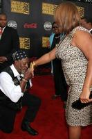 John Amos paying homage to Queen Latifah American Music Awards 2007 Nokia Theater Los Angeles, CA November 18, 2007 2007 photo