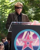 Barry Manilow at the Hollywood Walk of Fame Star Ceremony honoring Dave Koz Capital Building in Hollywood Los Angeles, CA September 22, 2009 photo