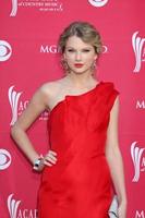 Taylor Swift arriving at the 44th Academy of Country Music Awards at the MGM Grand Arena in Las Vegas, NV on April 5, 2009 photo