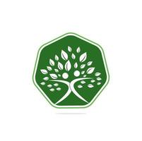 logotipo de personas orgánicas plantilla de logotipo de vector de logotipo de árbol de logotipo de personas. persona sana gente árbol eco y bio icono icono de carácter humano símbolo de cuidado de la naturaleza
