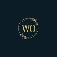 monograma de belleza wo inicial y diseño de logotipo elegante, logotipo de escritura a mano de firma inicial, boda, moda, floral y botánica con plantilla creativa. vector