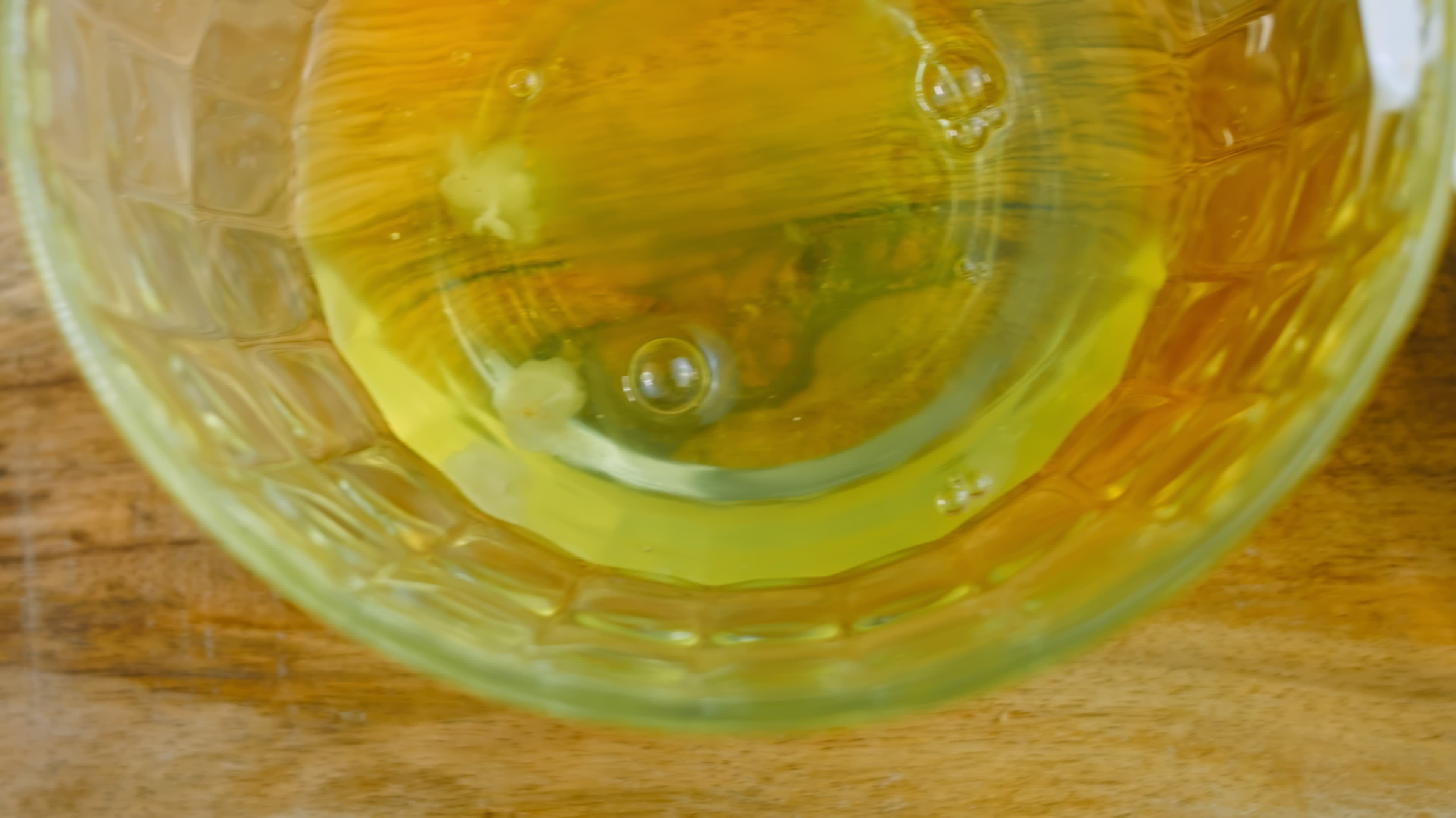 The chef grinds the mashed potatoes. Mix the puree with the egg yolks