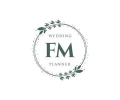 colección de logotipos de monograma de boda con letras iniciales fm, plantillas florales y minimalistas modernas dibujadas a mano para tarjetas de invitación, guardar la fecha, identidad elegante para restaurante, boutique, café en vector