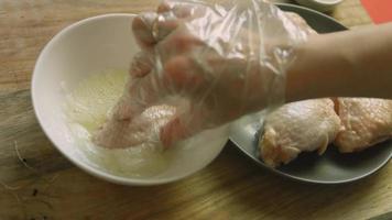 Meat meat in flour with spices. I preparing fried chicken video