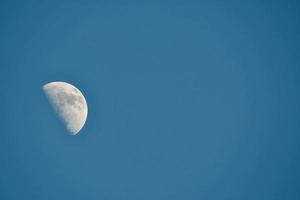 vista de la luna foto