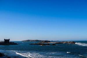 vista al mar durante el día foto