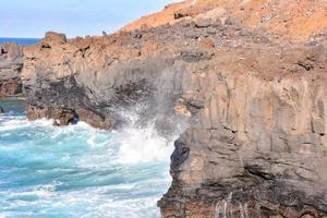 Huge sea waves photo