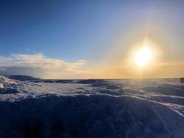 una vista de islandia en el invierno foto