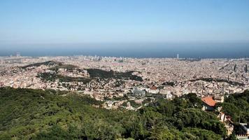 una vista aerea de barcelona foto