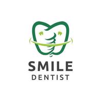 inspiración de plantilla de diseño de logotipo de dentista de sonrisa vector