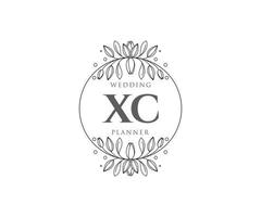 colección de logotipos de monograma de boda con letras iniciales xc, plantillas florales y minimalistas modernas dibujadas a mano para tarjetas de invitación, guardar la fecha, identidad elegante para restaurante, boutique, café en vector