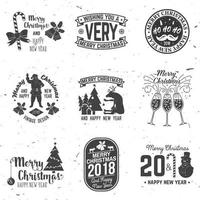 feliz navidad y feliz año nuevo 2018 plantilla retro con santa claus vector