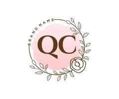 Initial QC feminine logo. Usable for Nature, Salon, Spa, Cosmetic and Beauty Logos. Flat Vector Logo Design Template