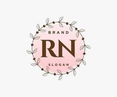 logotipo femenino inicial rn. utilizable para logotipos de naturaleza, salón, spa, cosmética y belleza. elemento de plantilla de diseño de logotipo de vector plano.